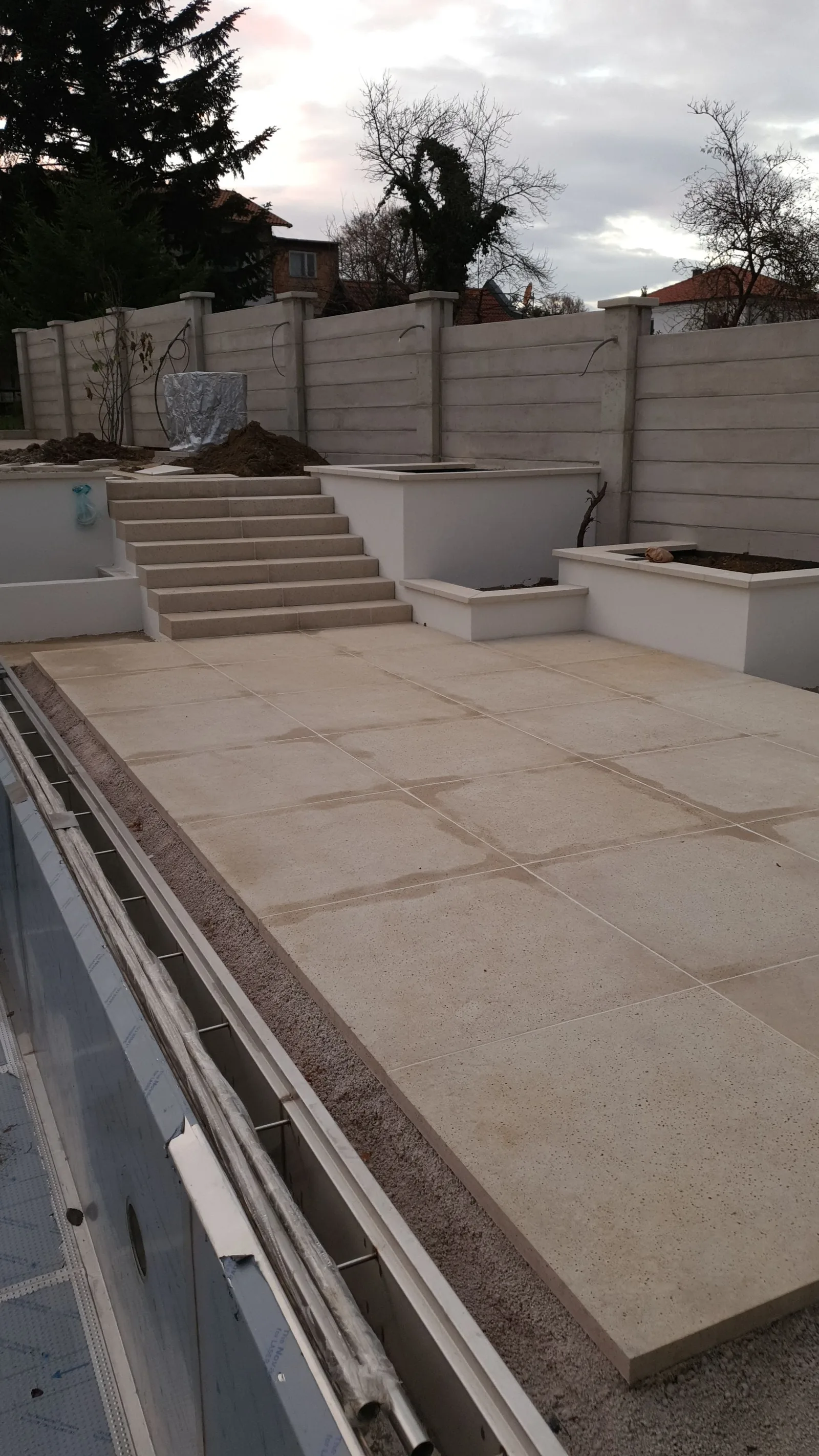 Fertiggestellte Terrassenanlage