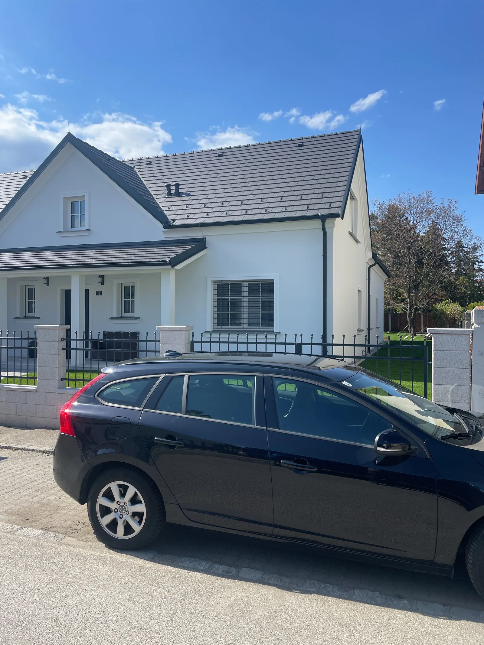 Fertiggestellte Fassade aus einem Projekt